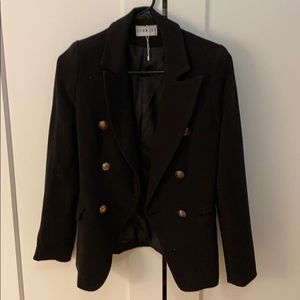 Adorable black jacket